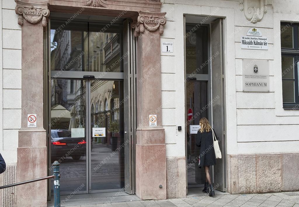 Oktatás - Budapest - PPKE Bölcsészet- és Társadalomtudományi Kar - Sophianum