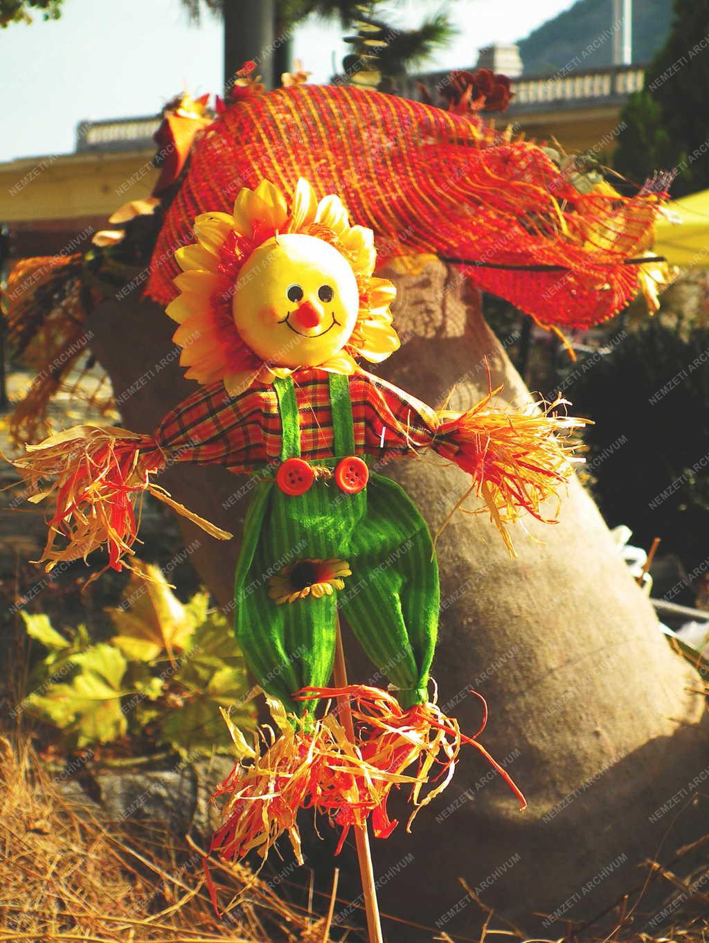Nagymaros - Díszletek