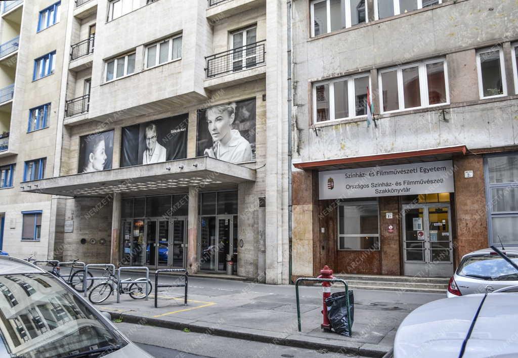 Kultúra - Budapest - Ódry színpad és az SZFE épületei