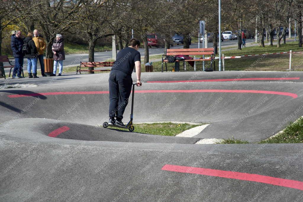 Szabadidő - Budapest - Sportliget Kőbányán - Pumpapálya