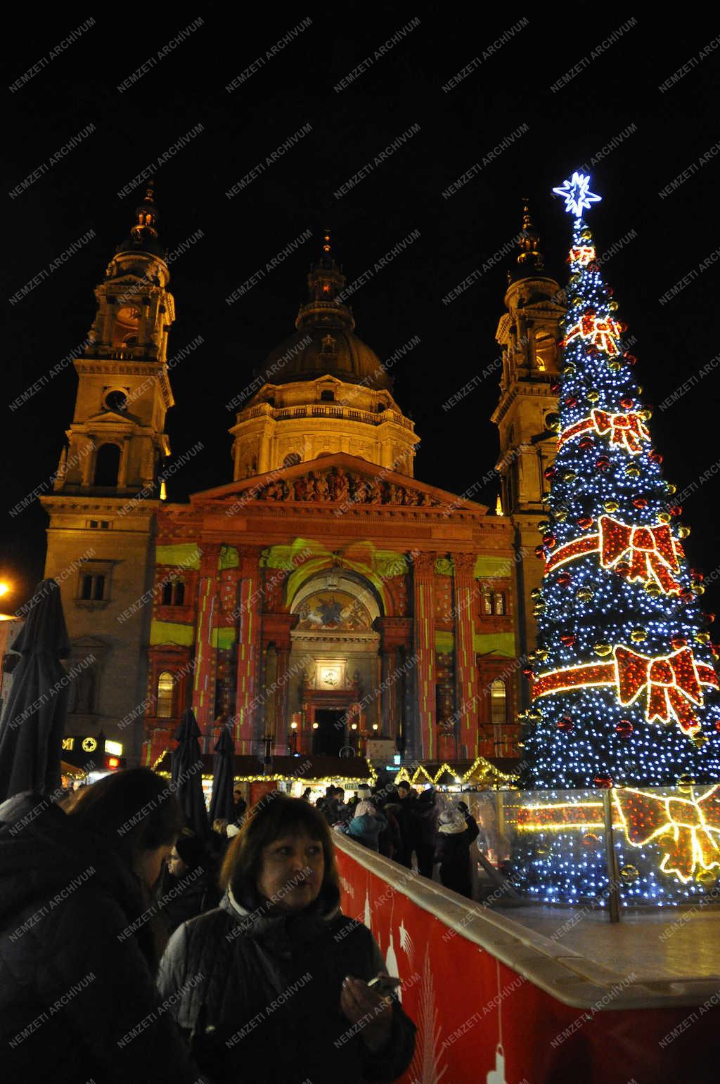 Ünnep - Budapest -  Advent Bazilika