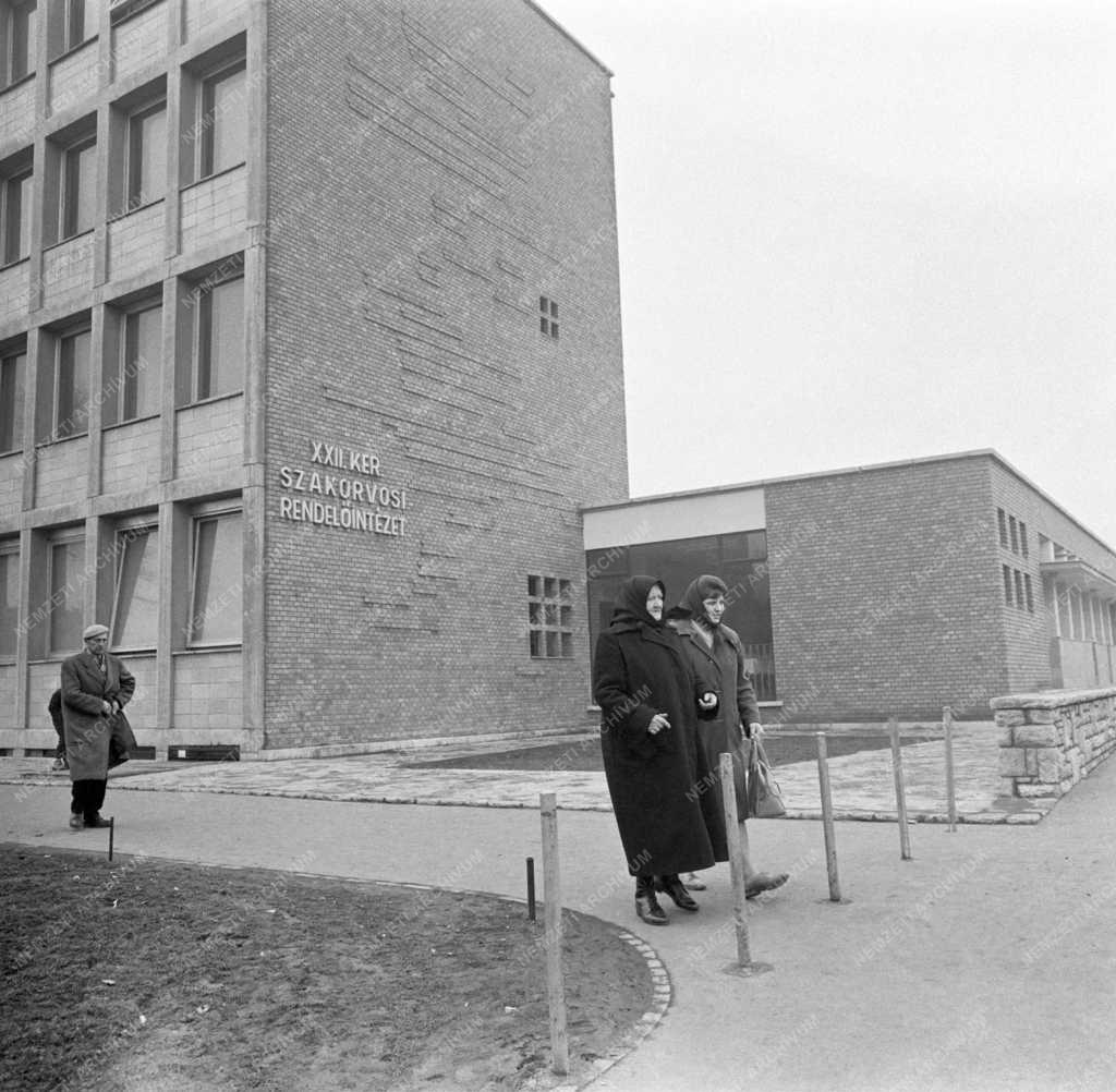 Egészségügy - Új szakorvosi rendelőintézet Budafokon