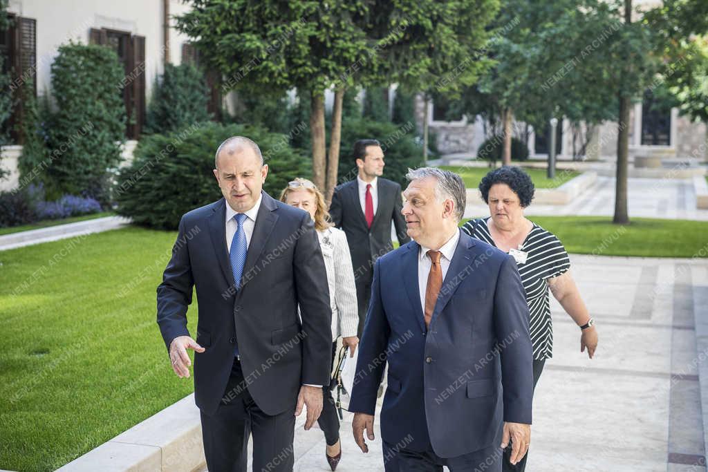 Orbán Viktor fogadta a bolgár elnököt