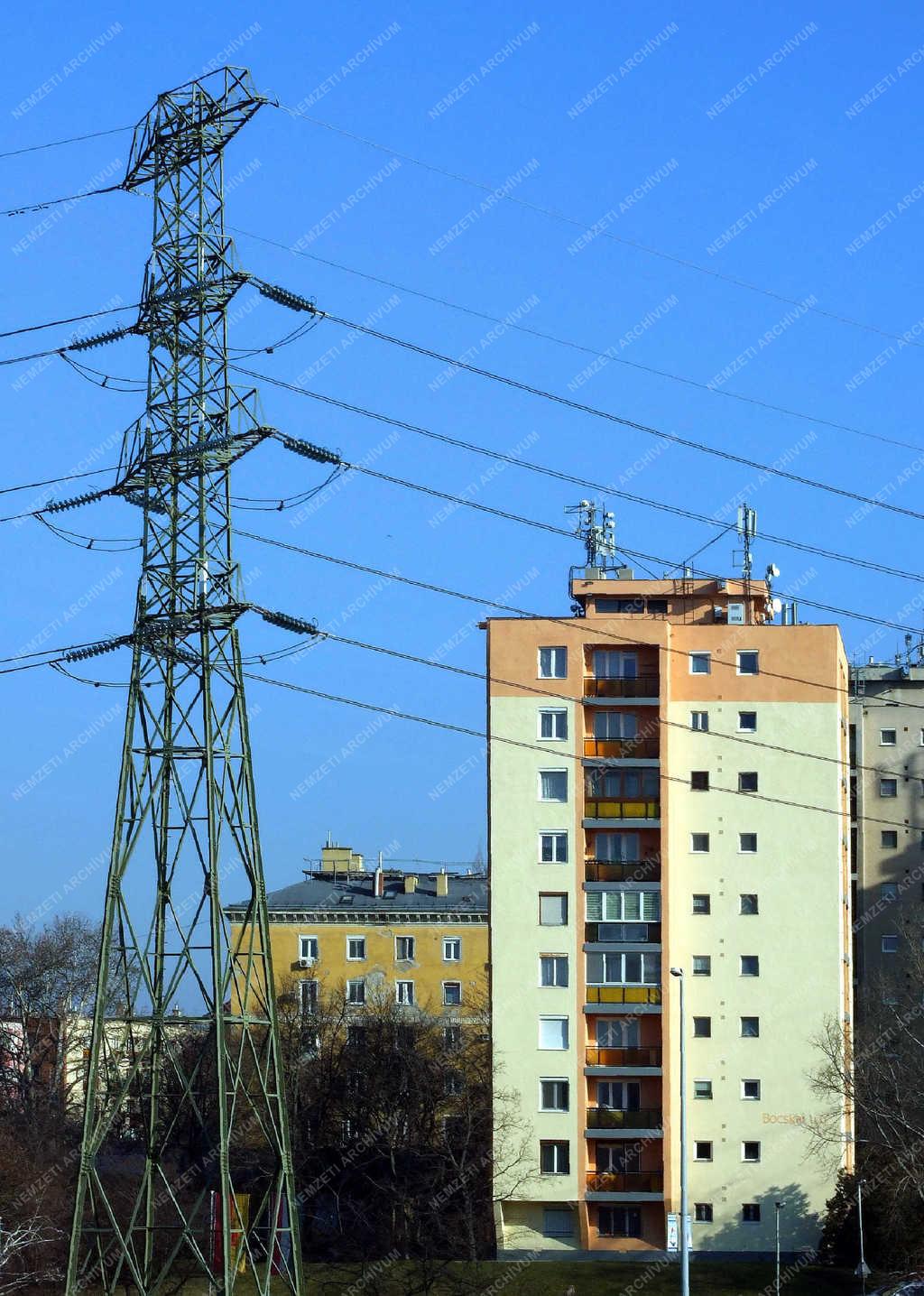 Városkép - Budapest - Nagyfeszültségű villamos távvezeték 