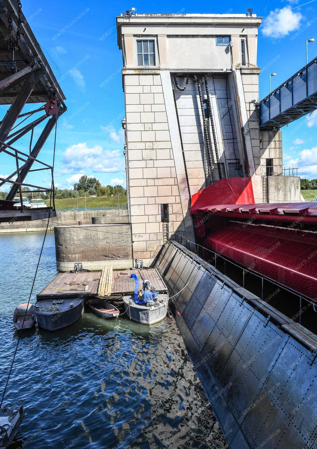 Energia - Tiszalök - Rekonstrukció a vízlépcsőn