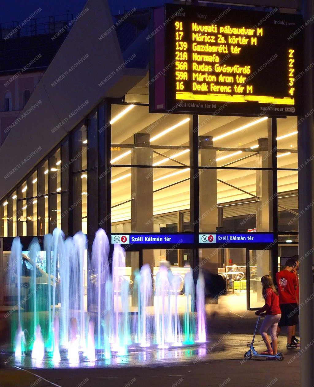 Városkép - Budapest - Az átépített Széll Kálmán tér