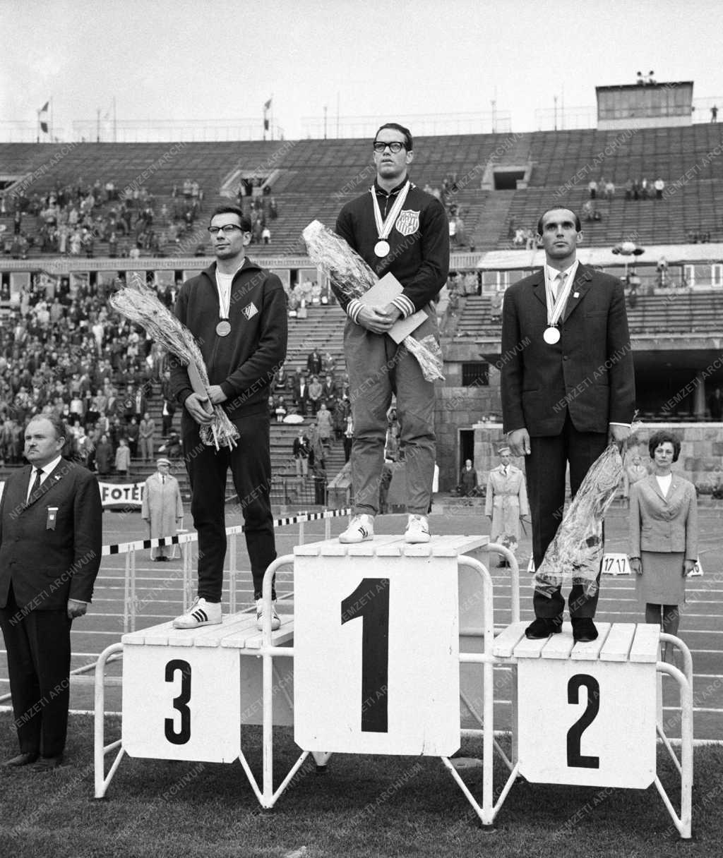 Sport - Az 1965-ös Universiade Budapesten