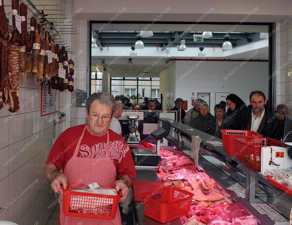 Kereskedelem - Debrecen - Csökkent a sertéshús sertéshús áfája