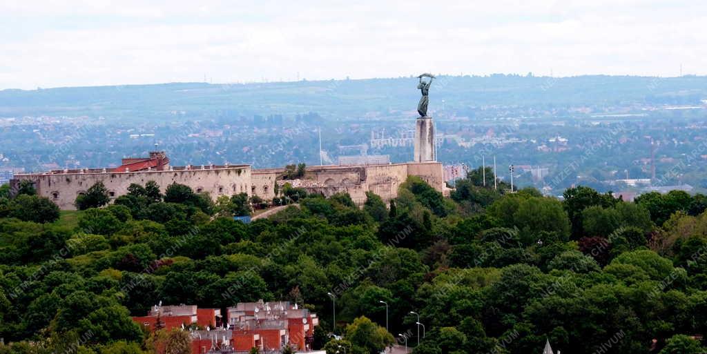 Városkép - Budapest - Látkép a Sas-hegyről