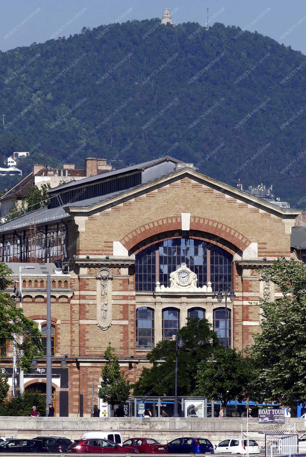 Városkép - Budapest - A Batthyány téri vásárcsarnok