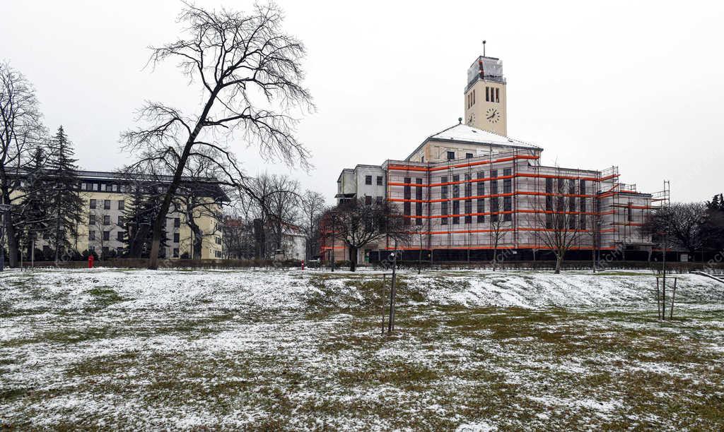 Egyházi épület - Debrecen - Felújítják az egyetemi templomot 