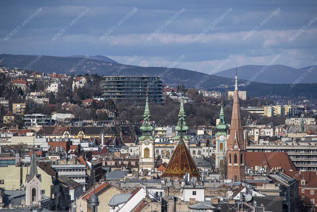 Városkép - Budapest - Kilátás a Budai Vár teraszáról