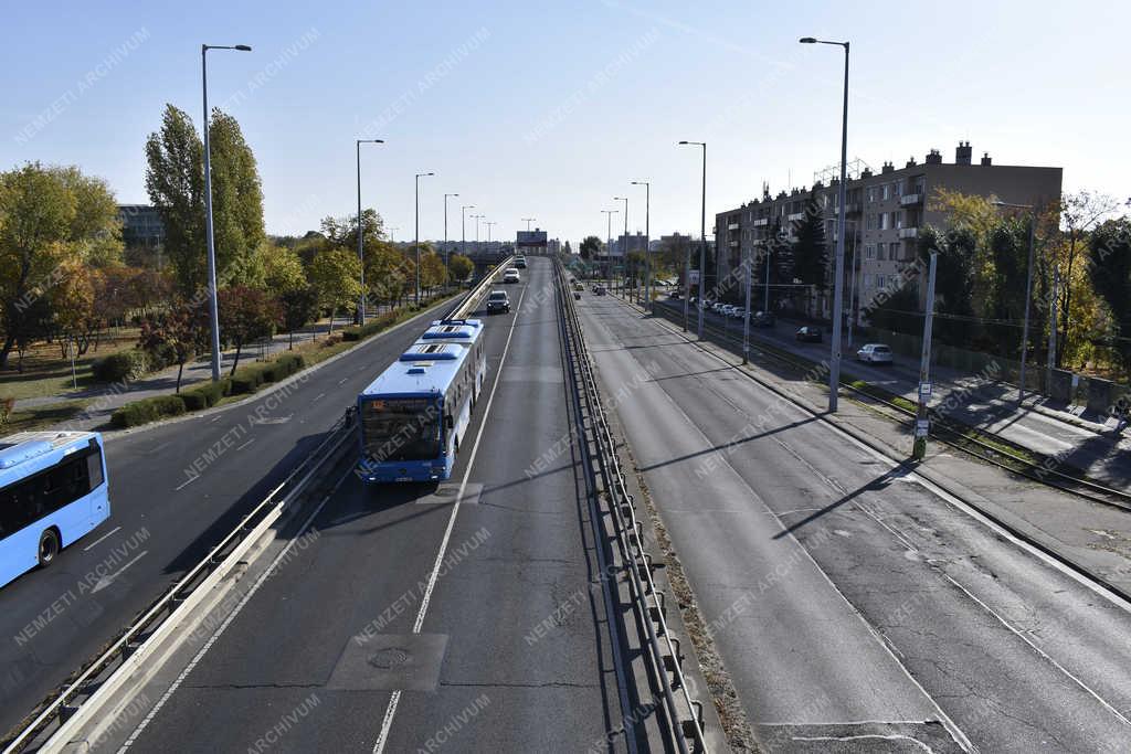 Városkép - Budapest - Ferihegyi repülőtérre vezető út