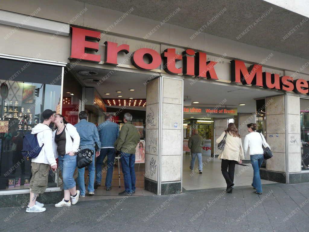 Berlin - Az Erotika múzeum bejárata