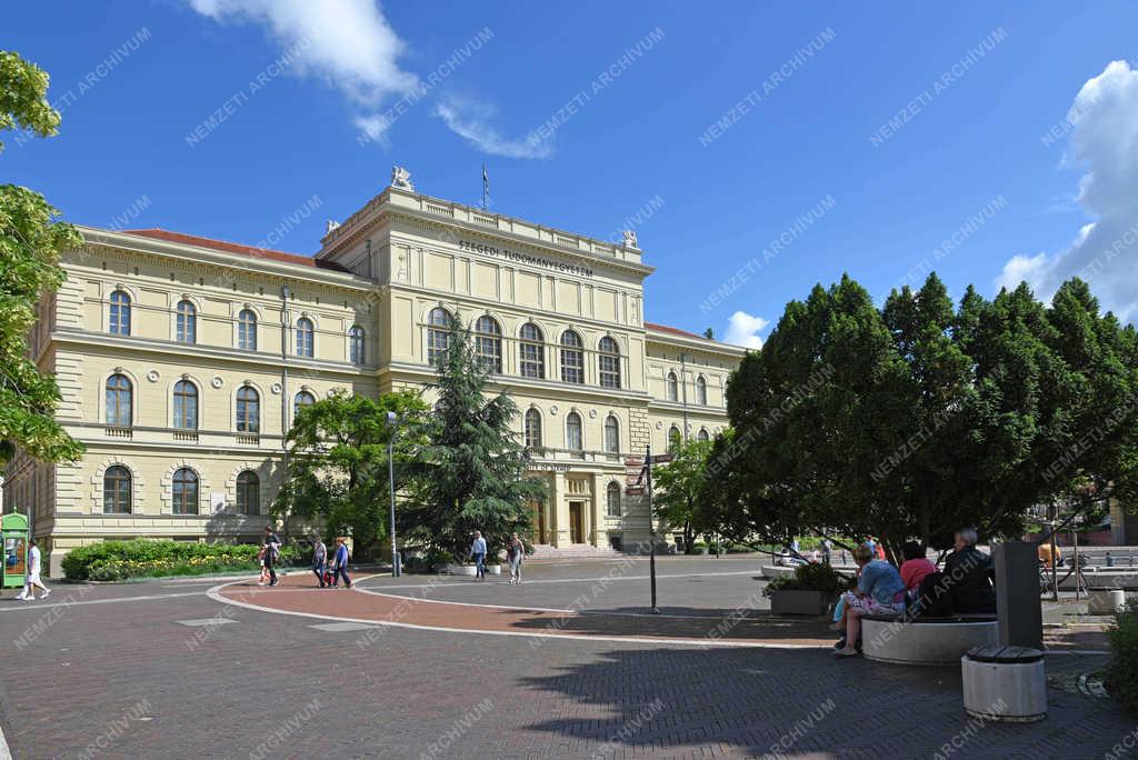 Városkép - Szeged - SZTE Központi Egyetemi Palota
