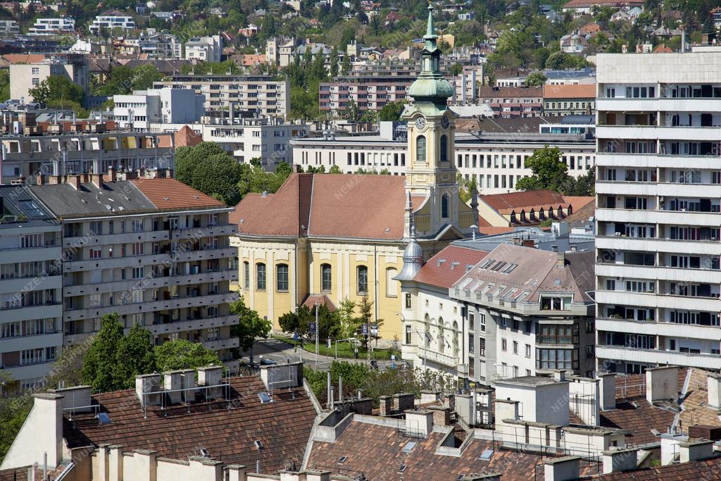 Egyház - Budapest - Kriszinavárosi Havas Boldogasszony templom 