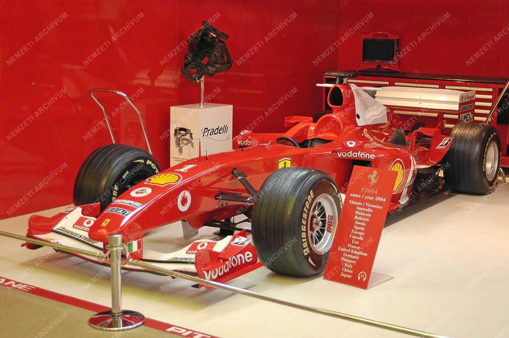 Kiállítás - Ferrari Múzeum