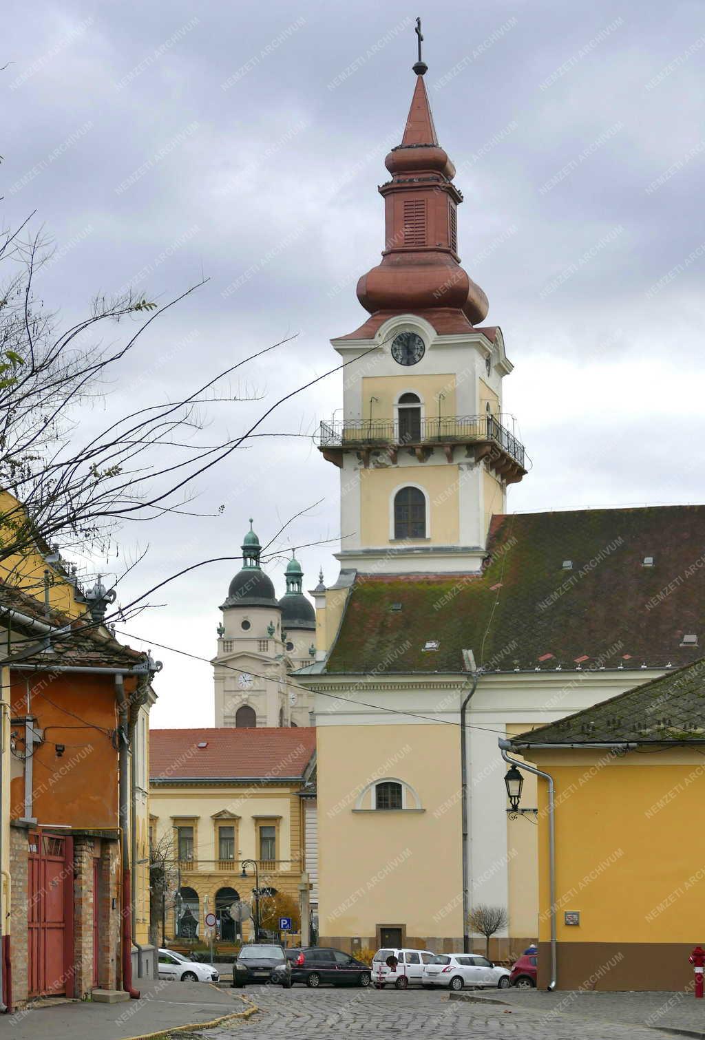 Városkép - Cegléd - Szent Kereszt Felmagasztalása templom