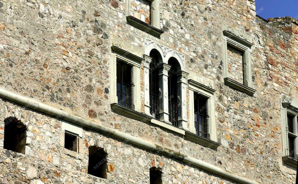 Városkép - Műemlék - Sárospatak - Rákóczi-vár