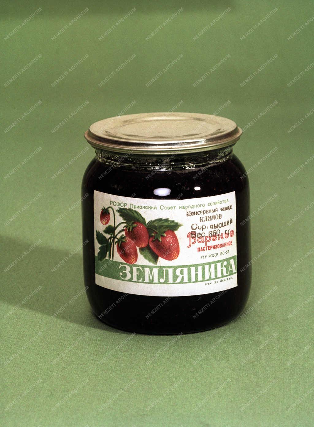 Külkereskedelem - Import konzerv
