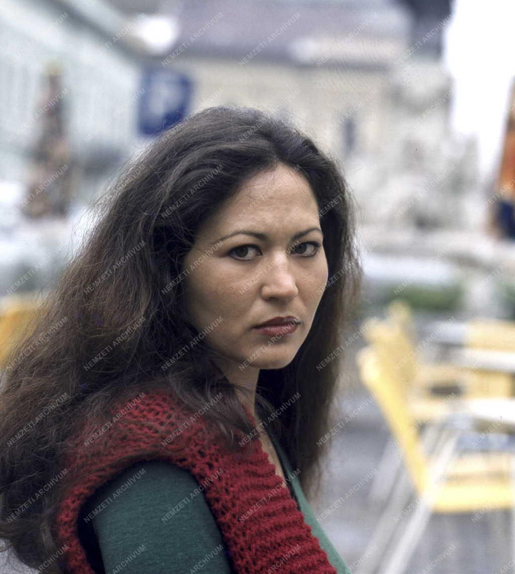 Kultúra - Deák Éva színésznő