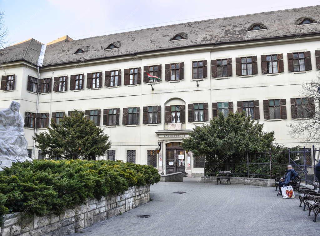 Egészségügy - Budapest - Szent Rókus Kórház