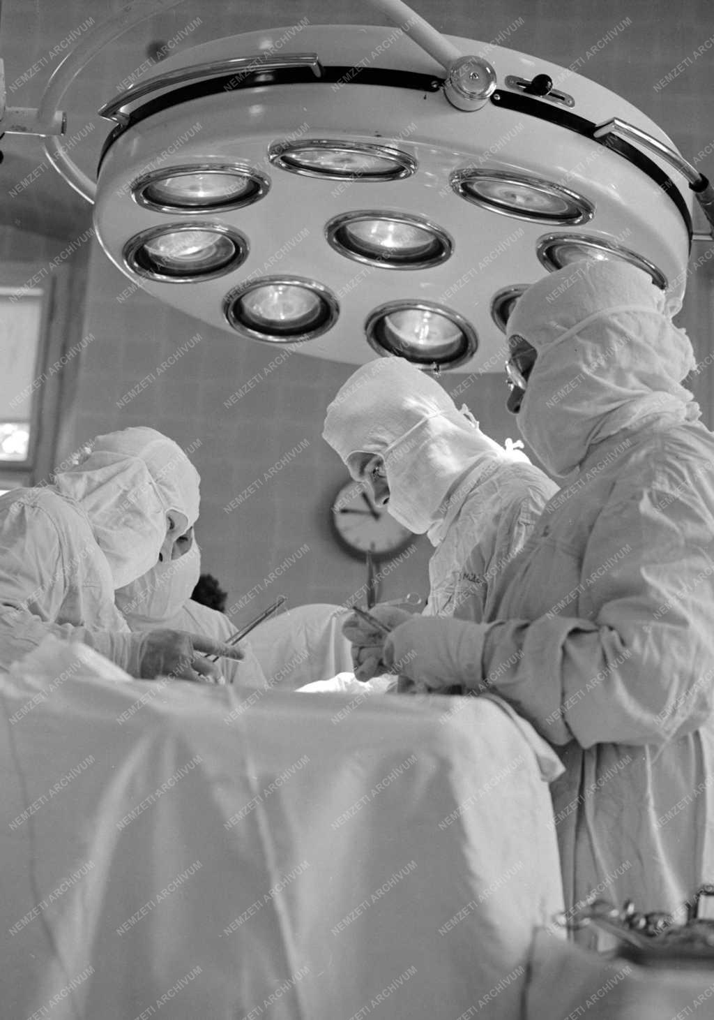 Egészségügy - A hatvani kórház