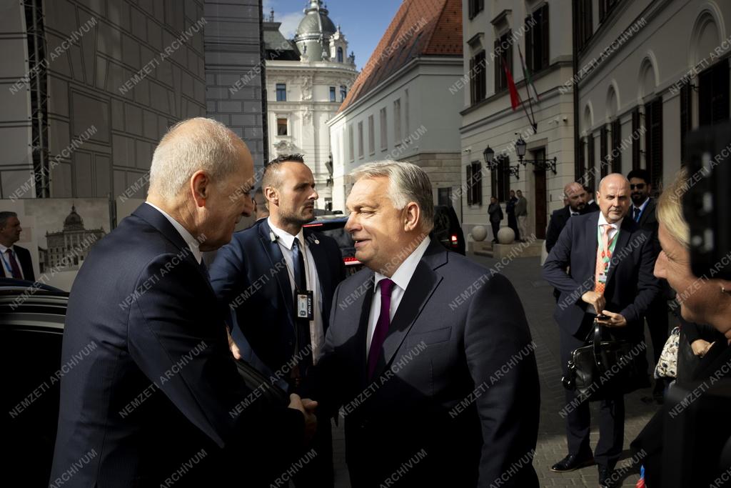 Orbán Viktor fogadta a török parlament elnökét