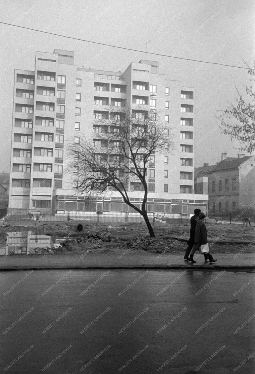 Településfejlesztés - Toronyház Szegeden