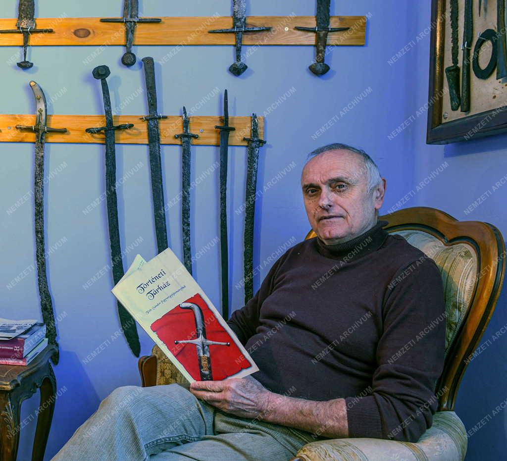 Kultúra - Történelmi fegyvergyűjtemény Felsőtárkányban