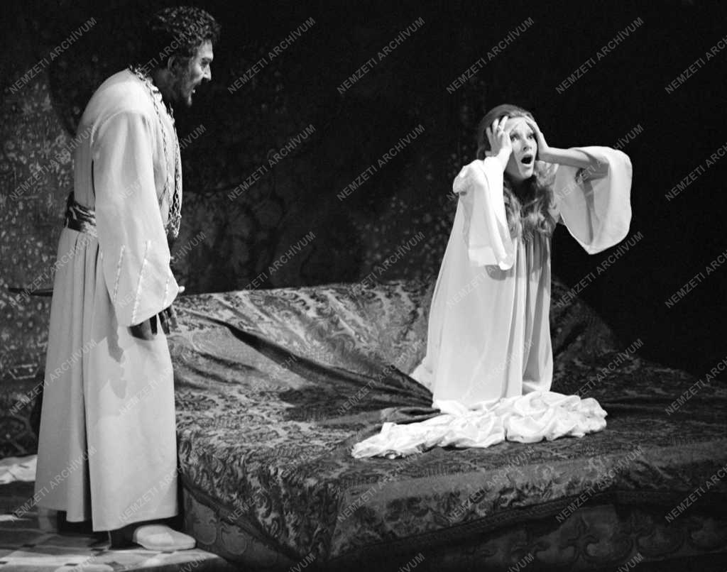 Kultúra - Színház - A Madách Színház szeptember 28-án bemutatja Shakespeare: Othello című drámáját, rendező Ádám Ottó