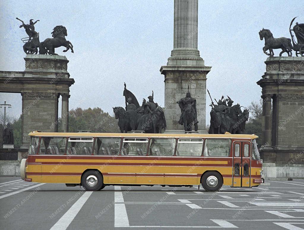 Járműipar - Közlekedés - Ikarus 657
