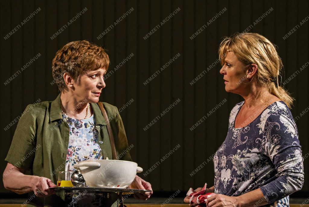 Kultúra - Pesti Magyar Színház - Tim Firth: Naptárlányok