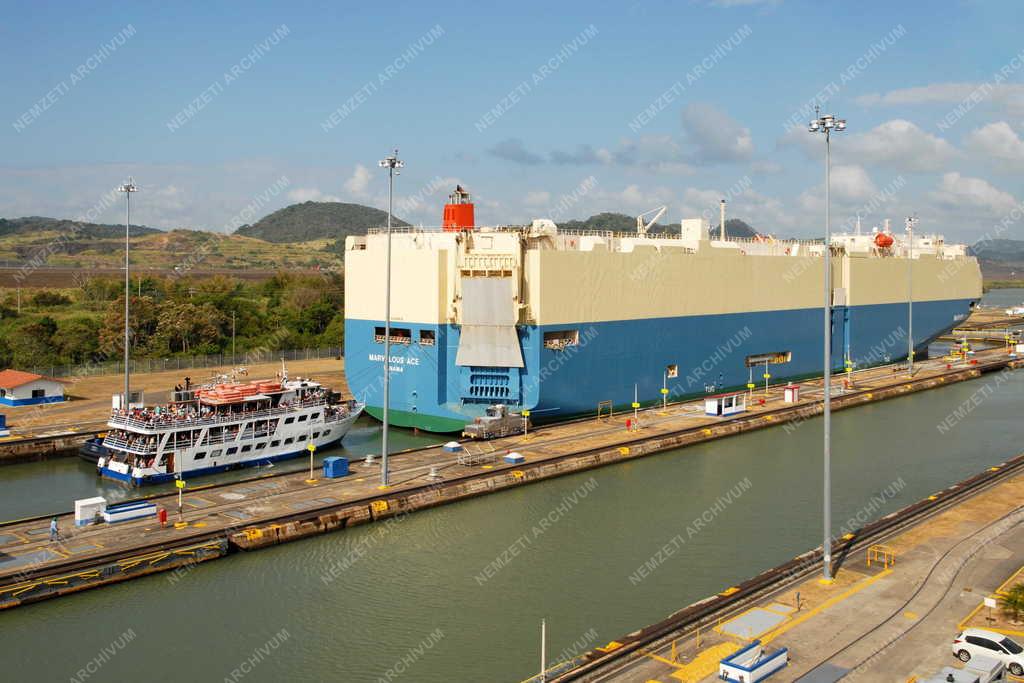 Panama - Panama-csatorna