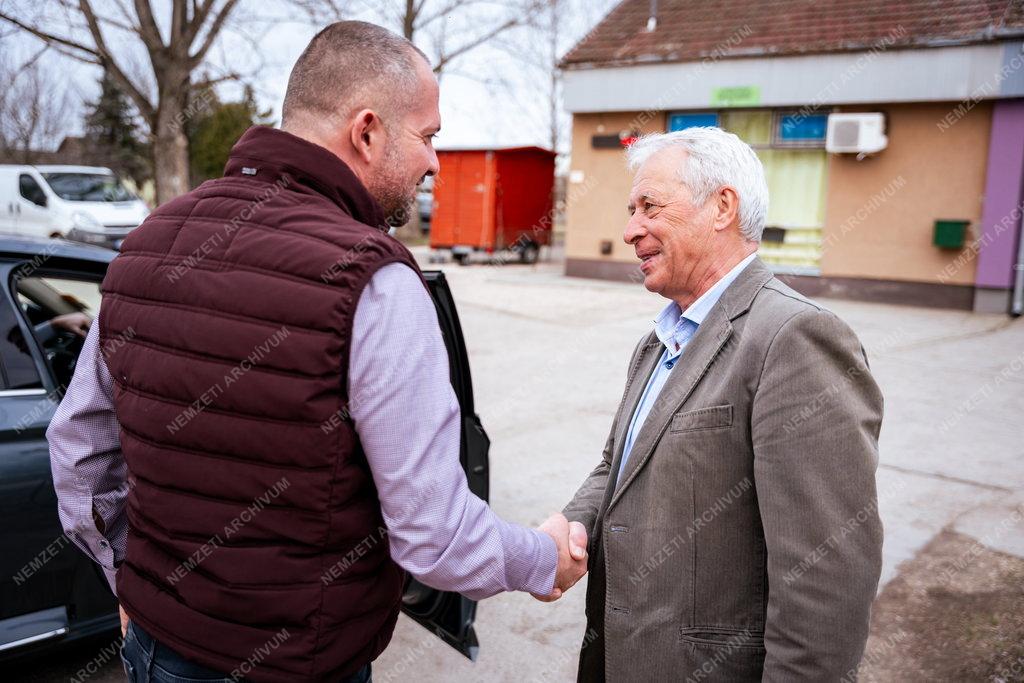 Magyar falu program - Megújult a Bács-Kiskun vármegyei Újtelek boltja