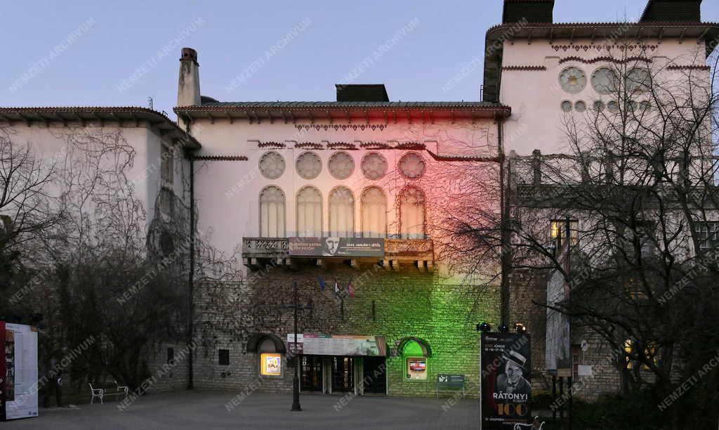 Városkép - Kultúra - Veszprémi Petőfi Színház 