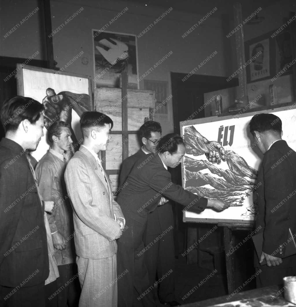 Oktatás - Koreai küldöttség a Magyar Képzőművészeti Főiskolán