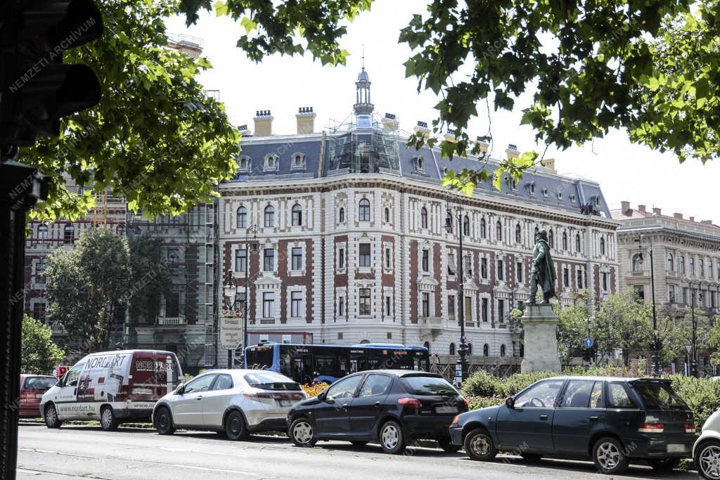 Városkép - Budapest - Kodály körönd