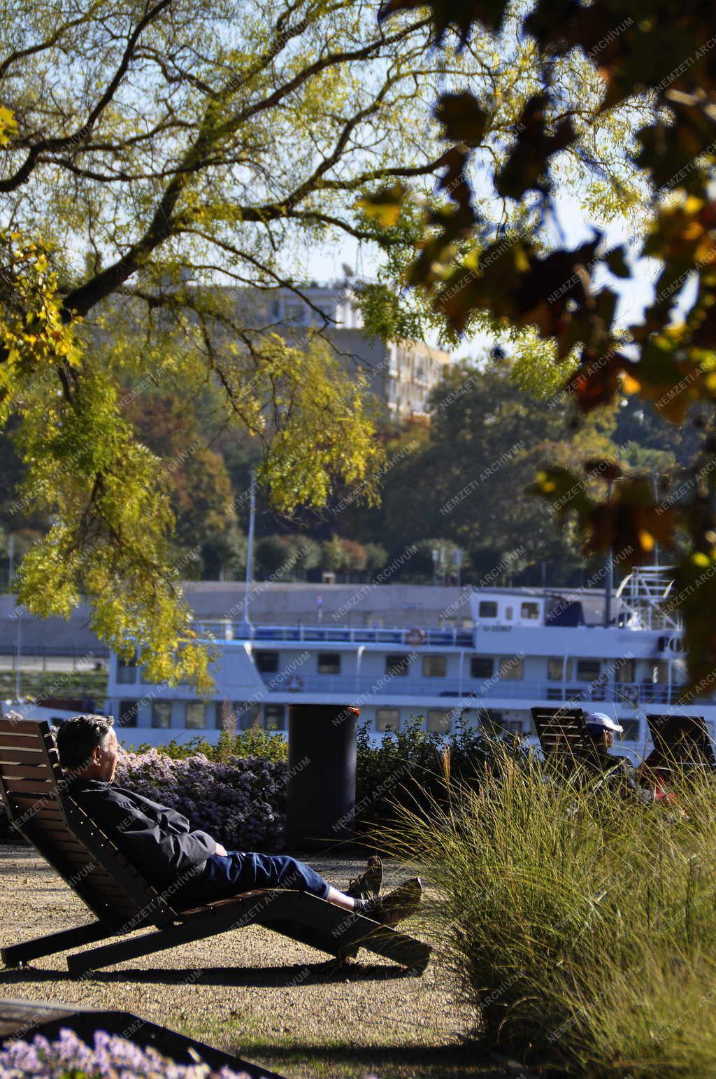 Városkép - Tájkép - Budapest - Ősz a Margitszigeten