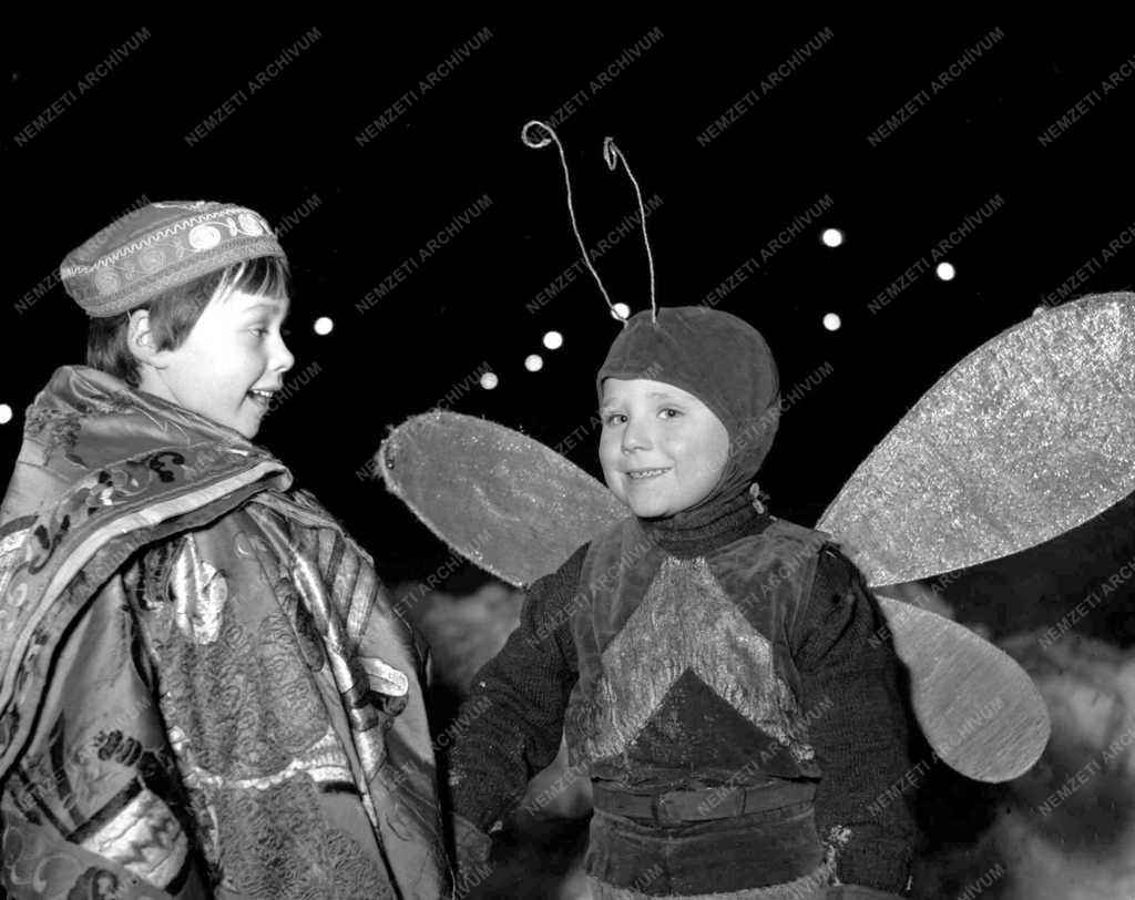 Műkorcsolya - Korcsolyaverseny a Városligetben
