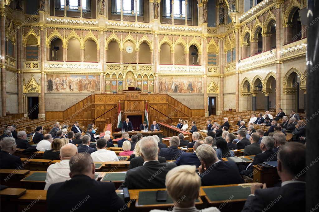 A Fidesz-KDNP frakciószövetség ülése 