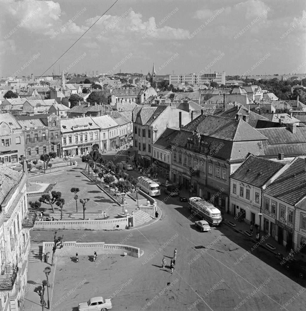 Városkép - Veszprém - Vörös Hadsereg tér