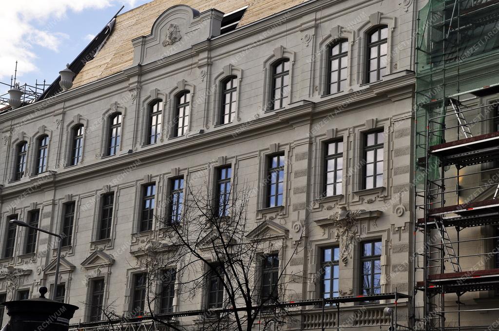 Városkép - Fejlesztés - Radetzky-laktanya