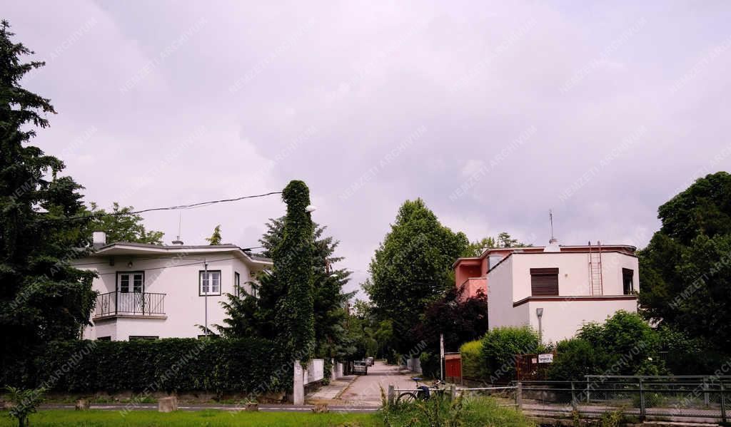 Városkép - Budapest - Napraforgó utcai kísérleti lakótelep