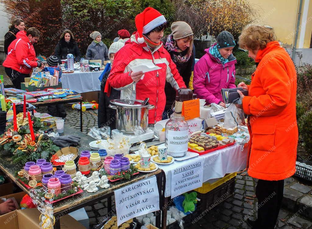 Piac - Nagymaros - Az őstermelői piacon