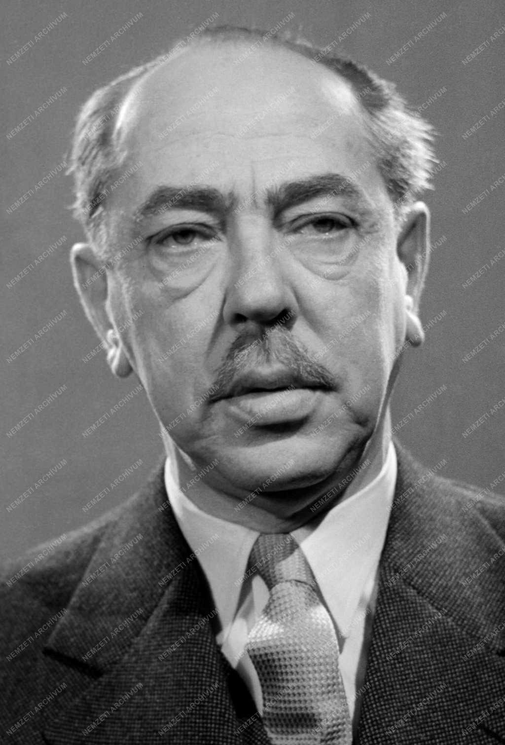 Díj - Kossuth-díjasok - Török Gábor, a kémiai tudományok kandidátusa
