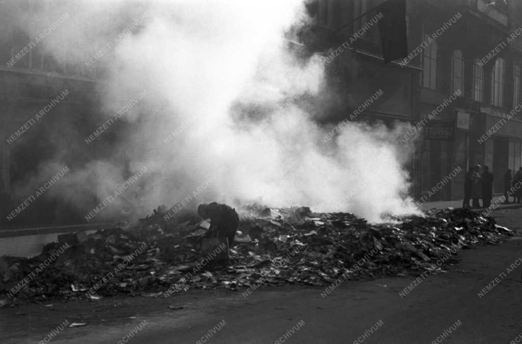 Történelem - 1956-os forradalom és szabadságharc