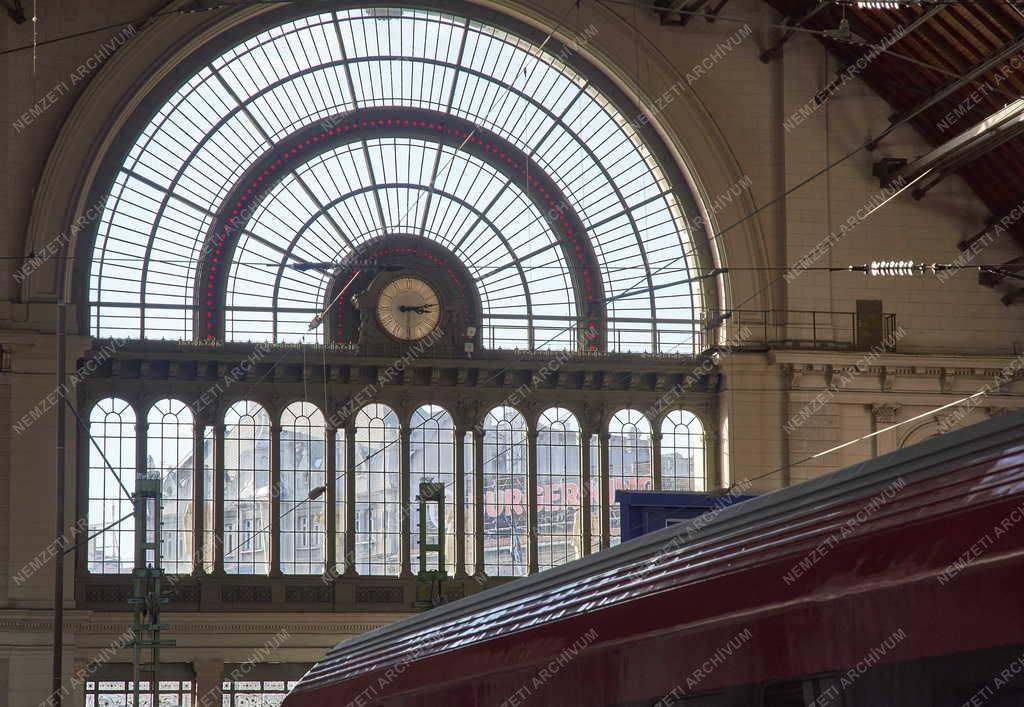 Közlekedés - Budapest - Keleti pályaudvar