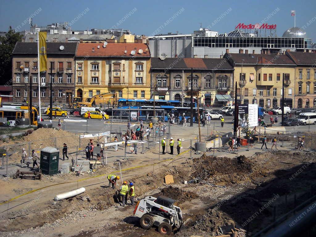 Építkezés - Budapest - Felújítják a Széll Kálmán teret