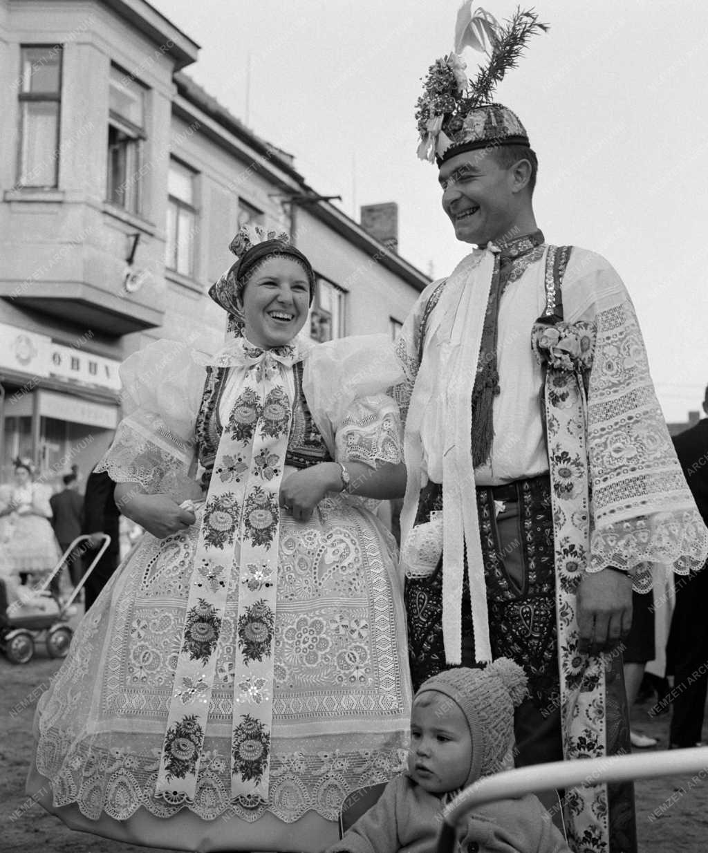 Külkapcsolat - Magyar mezőgazdasági szakemberek tapasztalatcserén Csehszlovákiában